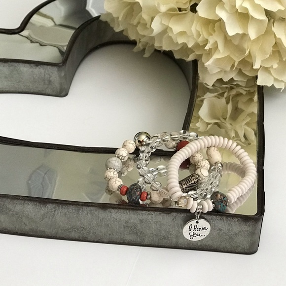 Beaded Friendship Bracelet, White - Picture 2 of 4